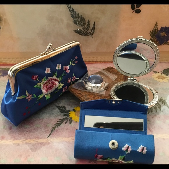 Cute little purse bundle - Picture 2 of 3